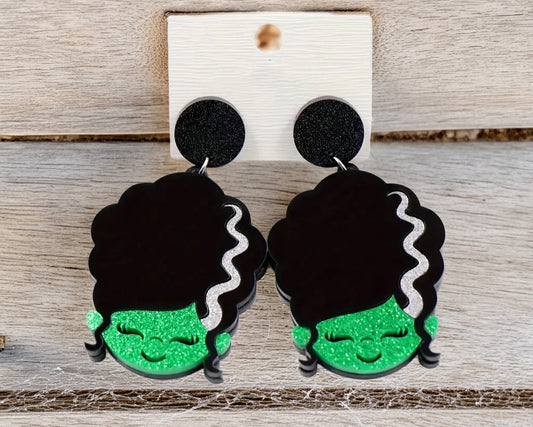 ⚡👑 Eva Earrings – The Monster Queen