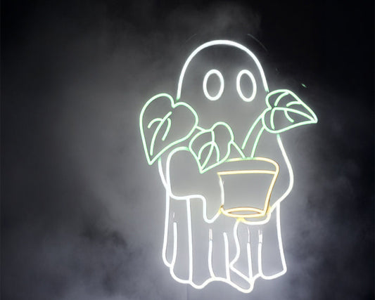 Ghosty Plant Dad